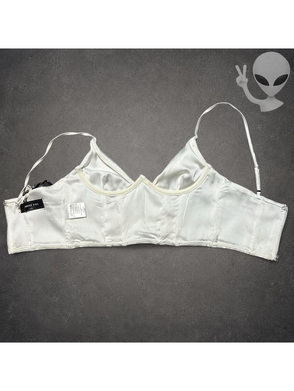 White Fox Boutique Satin Corset Top Women XS White Cropped V Bar Bustier NWT - Picture 4 of 7